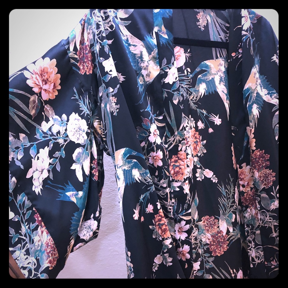 William B silk kimono